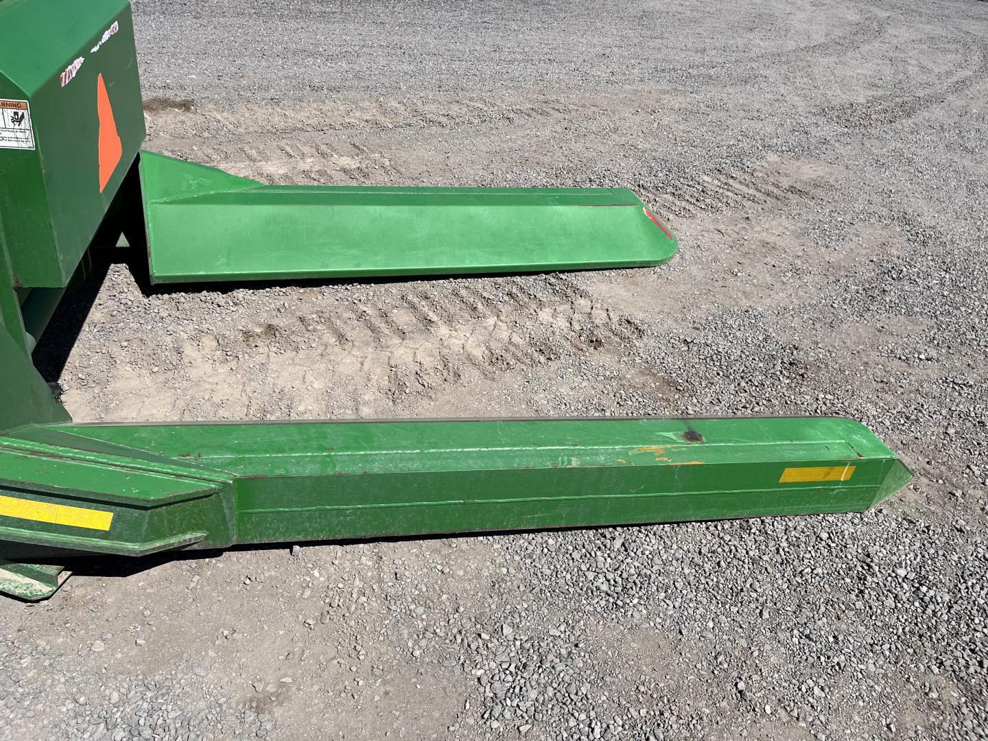 ./imagenes/INVOICE/2019/16848/MANIPULADOR DE PACAS DE ALGODON FRONTIER CM11 (4).JPG